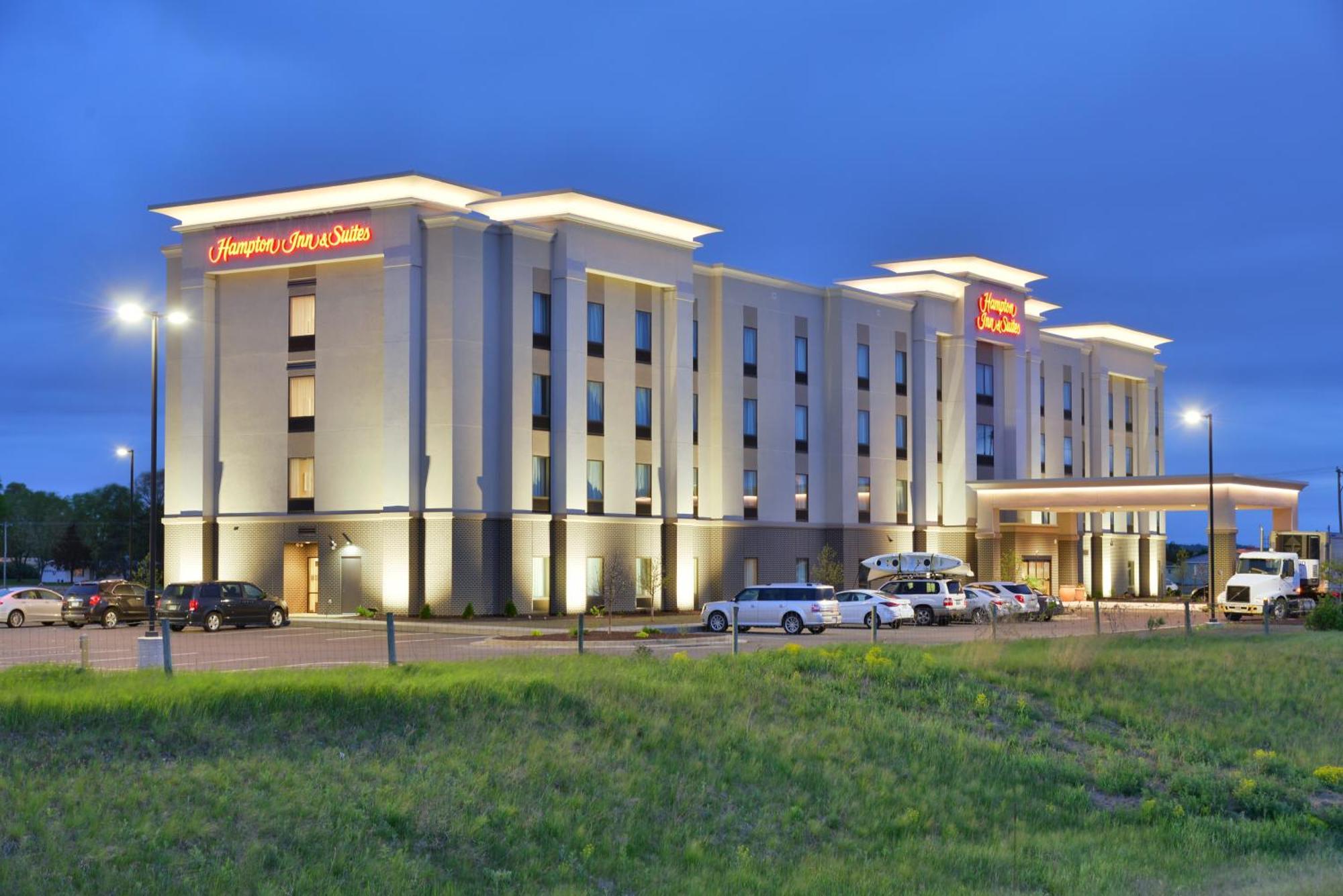 Hampton Inn&Suites Chippewa Falls Zewnętrze zdjęcie
