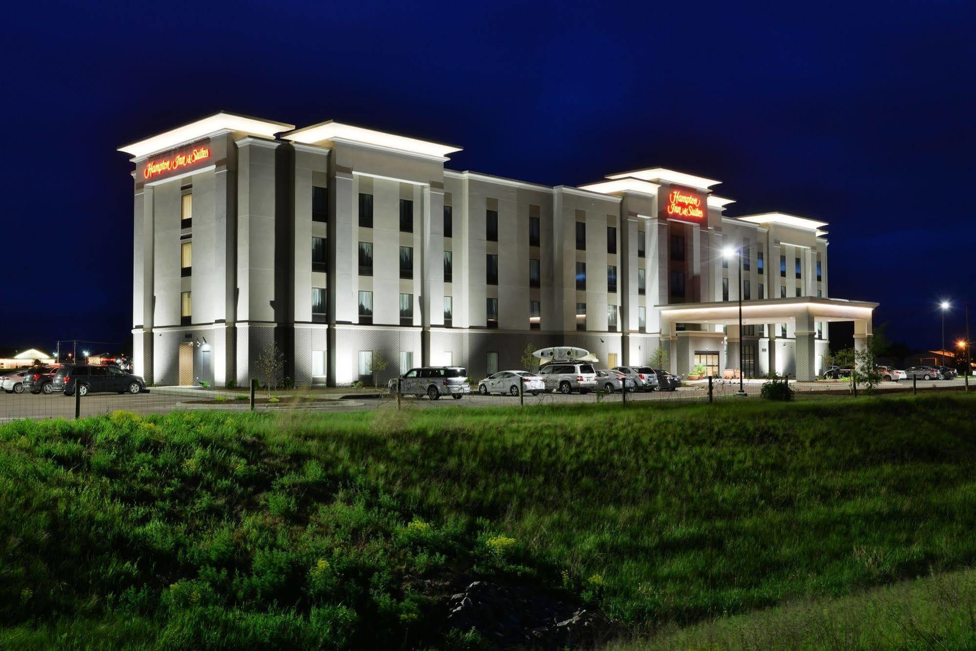 Hampton Inn&Suites Chippewa Falls Zewnętrze zdjęcie
